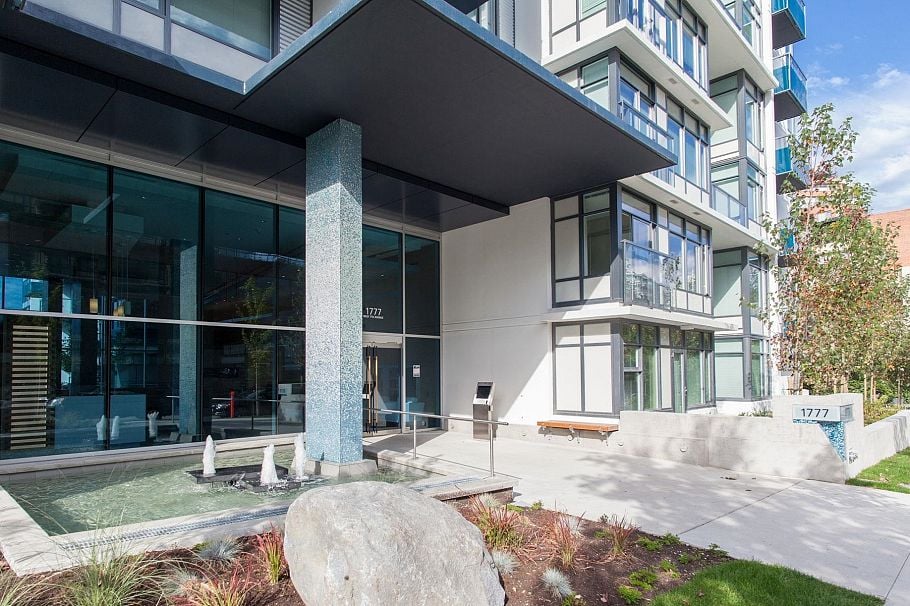 602 1777 W 7th Avenue Vancouver, BC - 3