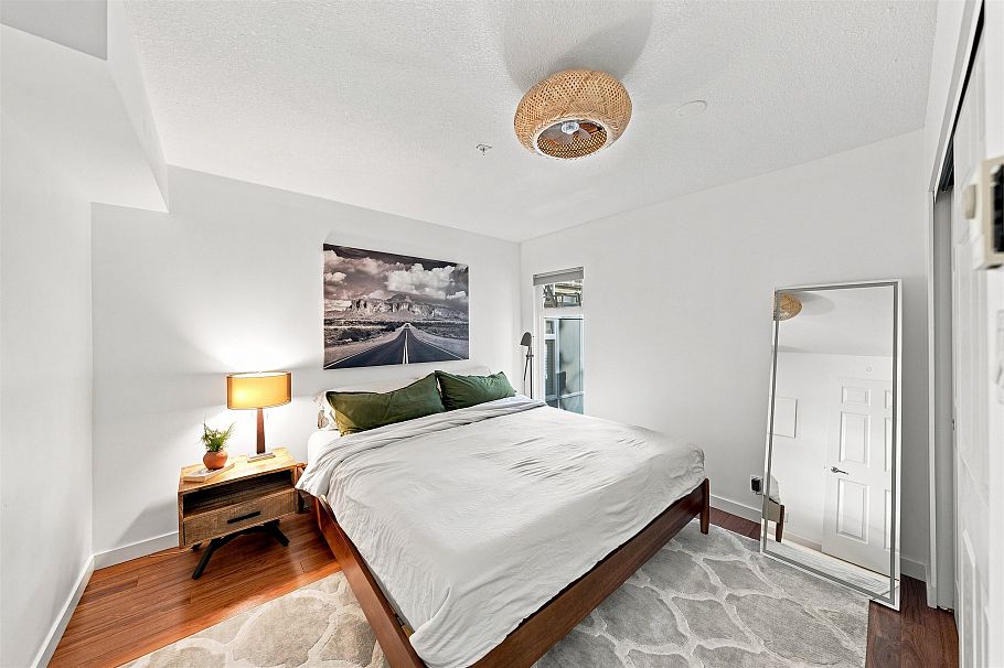 304 865 W 15th Avenue Vancouver, BC - 14