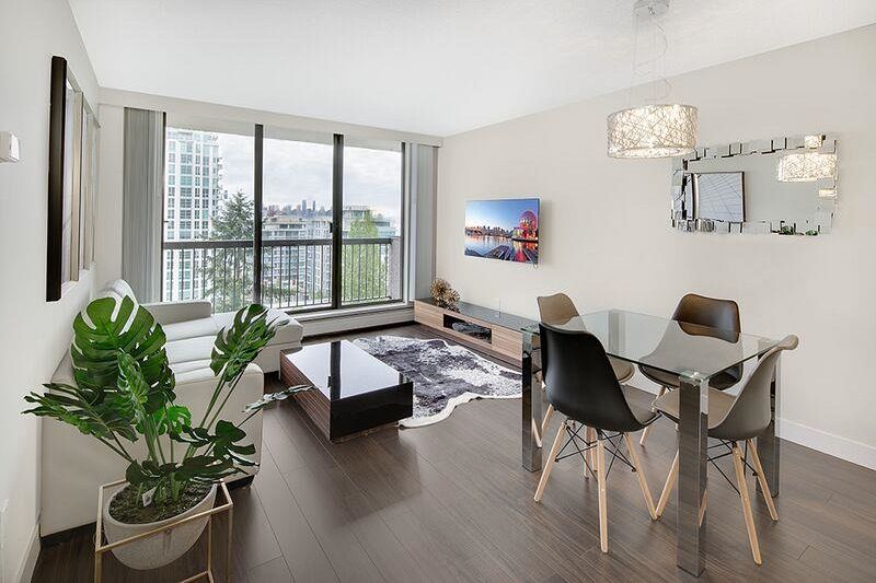 701 145 St Georges Avenue North Vancouver, BC - 8