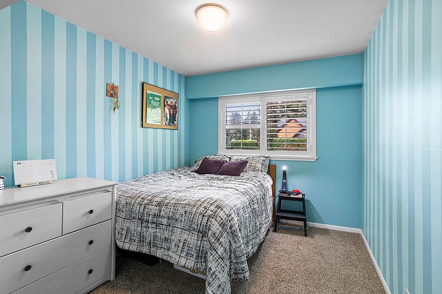 3020 Thorncliffe Drive North Vancouver, BC - 22