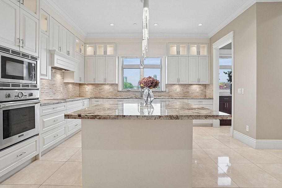 5807 Cree Street Vancouver, BC - 15
