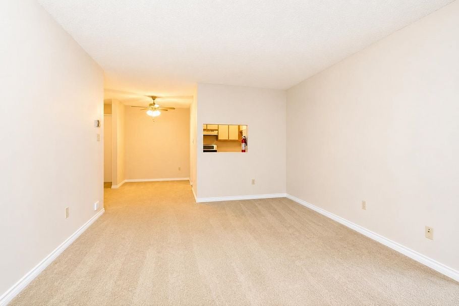 203 1775 W 10th Avenue Vancouver, BC - 3