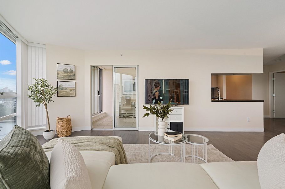 3007 1408 Strathmore Mews Vancouver, BC - 11