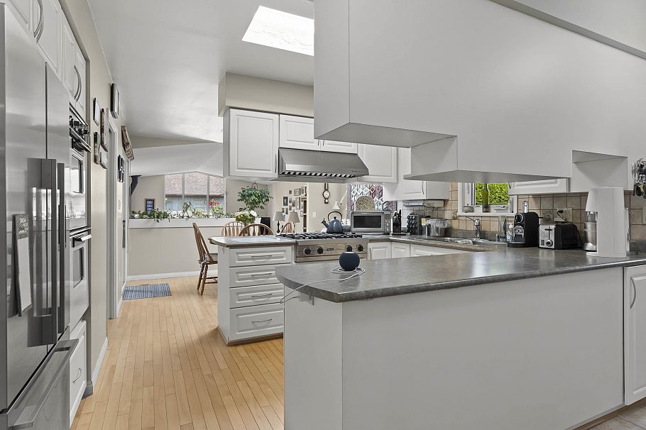 4041 W 39th Avenue Vancouver, BC - 12