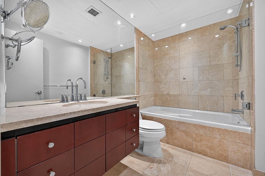 3103 938 Nelson Street Vancouver, BC - 22