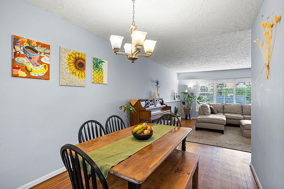 3020 Thorncliffe Drive North Vancouver, BC - 9