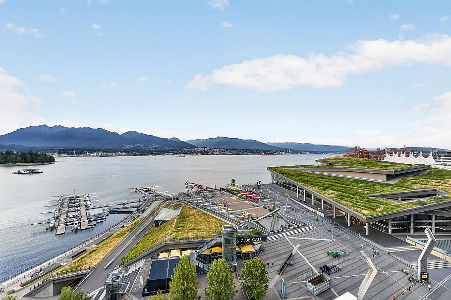 1102 277 Thurlow Street Vancouver, BC - 28