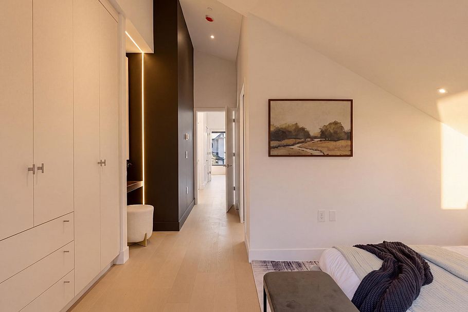 1 75 E 23rd Avenue Vancouver, BC - 21