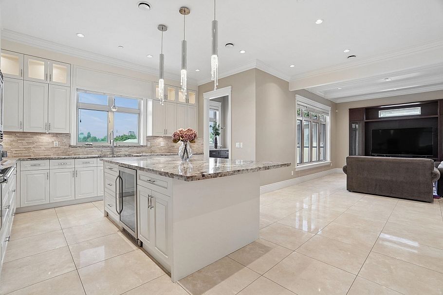 5807 Cree Street Vancouver, BC - 18