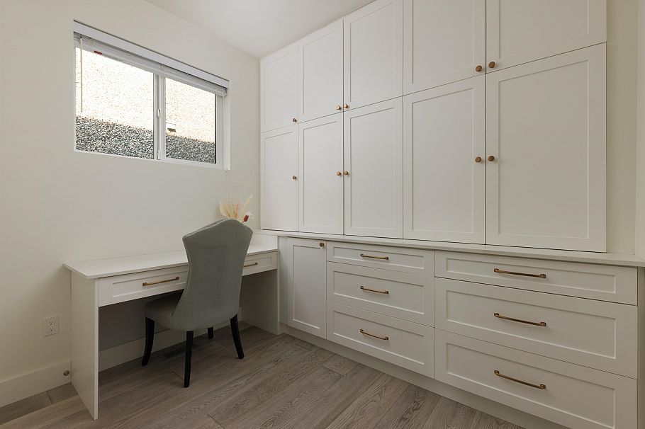 238 E 19th Street North Vancouver, BC - 10