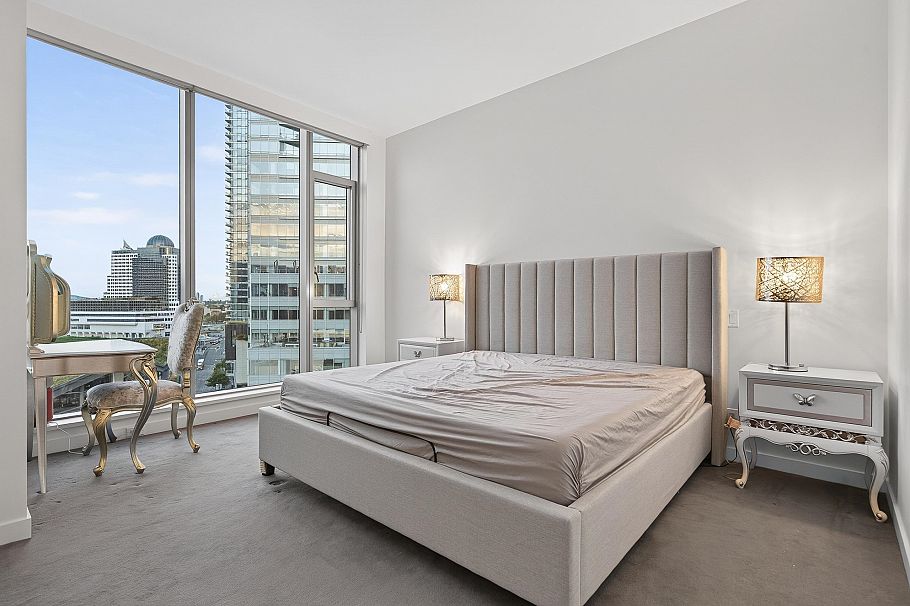 1102 277 Thurlow Street Vancouver, BC - 16