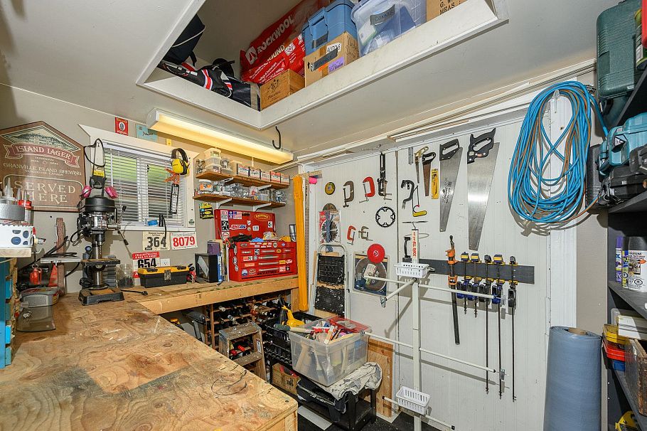 3248 Beverley Crescent North Vancouver, BC - 29