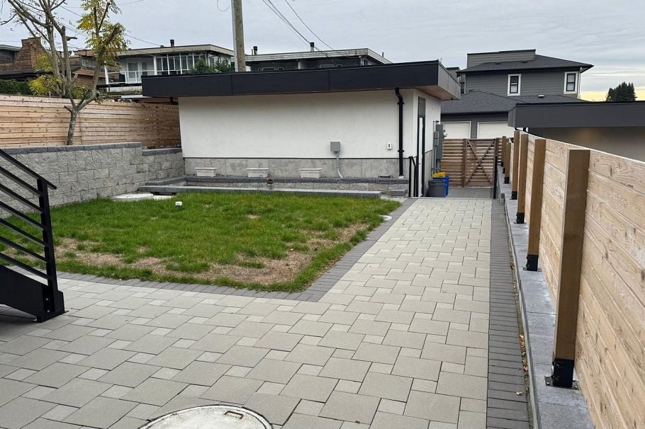 Lower Floor-463 W 14TH STREET, North Vancouver BC V7M 2Y1 North Vancouver, BC - 1