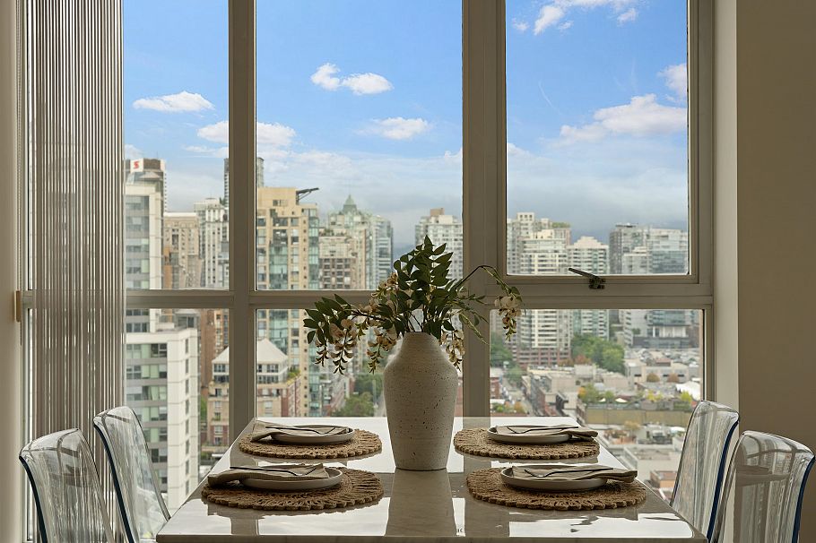 3007 1408 Strathmore Mews Vancouver, BC - 12