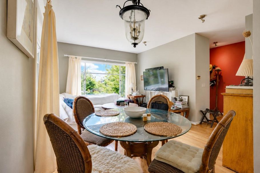 1903 W 14th Avenue Vancouver, BC - 15