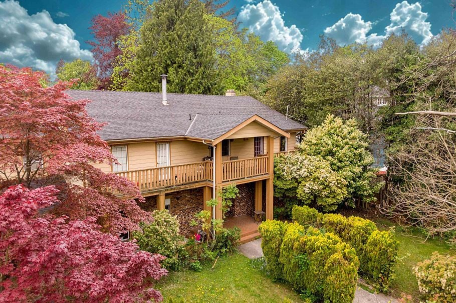 1020 Wolfe Avenue Vancouver, BC - 1