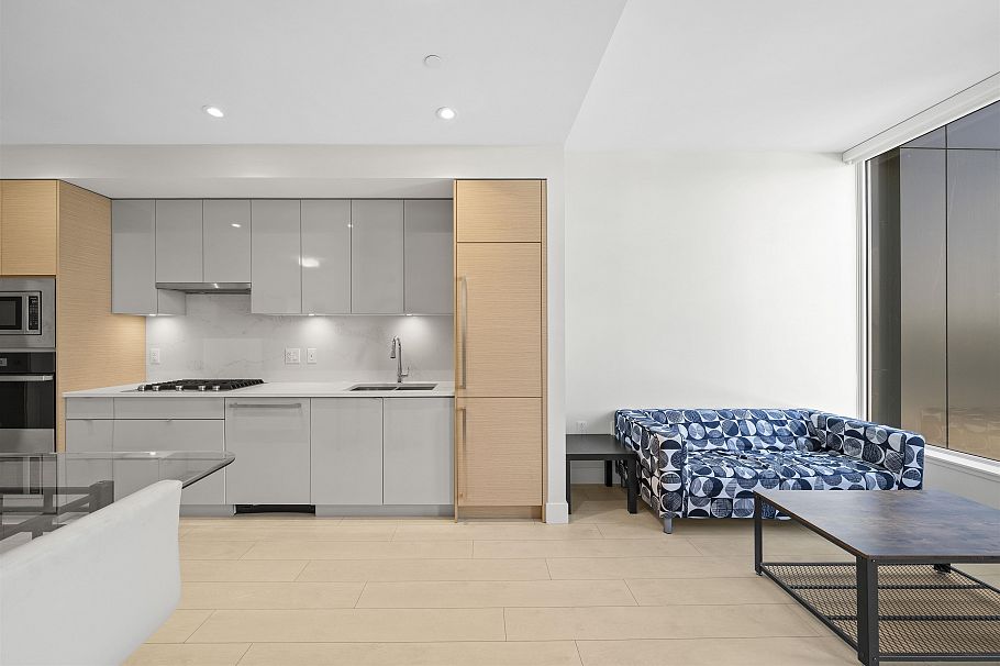 426 3438 Sawmill Crescent Vancouver, BC - 6