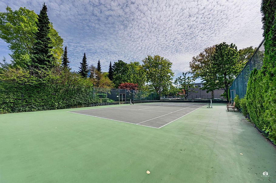 PH2A 2988 W Alder St Vancouver, BC - 20