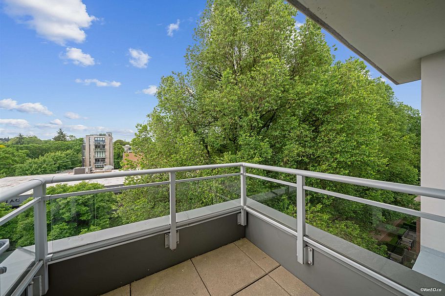 704 2565 Maple Street Vancouver, BC - 29