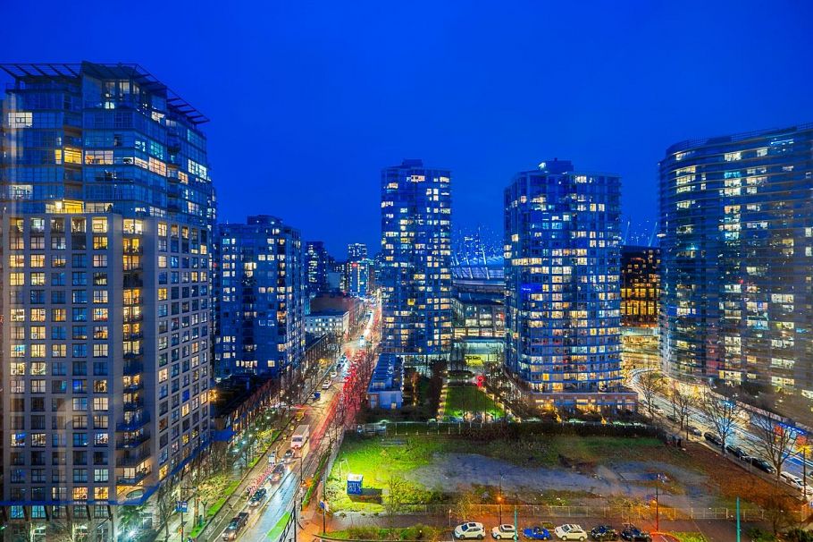 1909 1009 Expo Boulevard Vancouver, BC - 25