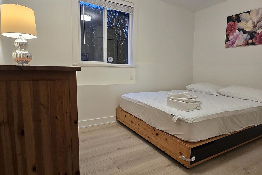 851 CALVERHALL ST STREET, North Vancouver BC V7L 1X8 North Vancouver, BC - 11