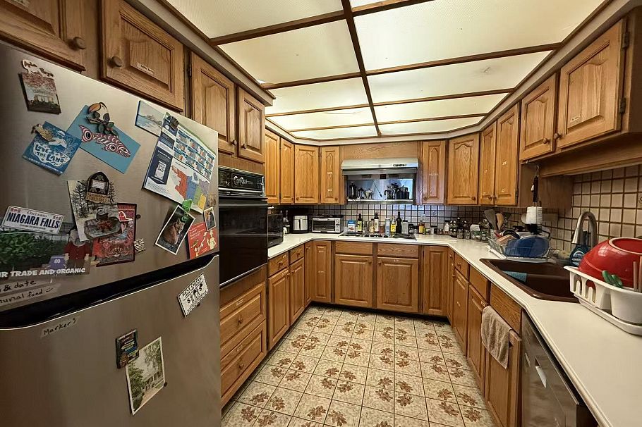 3848 W 38th Avenue Vancouver, BC - 8