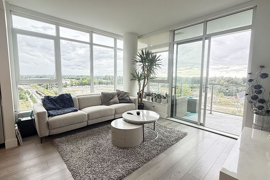 901 8570 Rivergrass Drive Vancouver, BC - 4