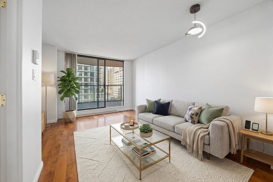 907 1189 Howe Street Vancouver, BC - 9