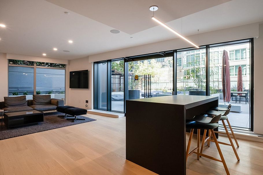 902 889 Pacific Street Vancouver, BC - 37