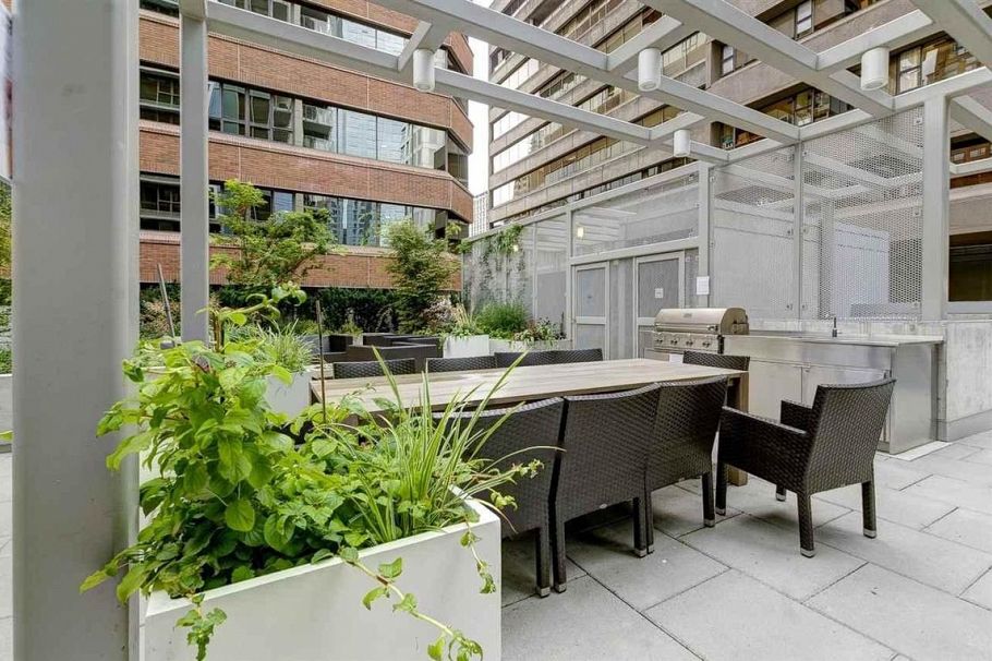 809 1133 Hornby Street Vancouver, BC - 6