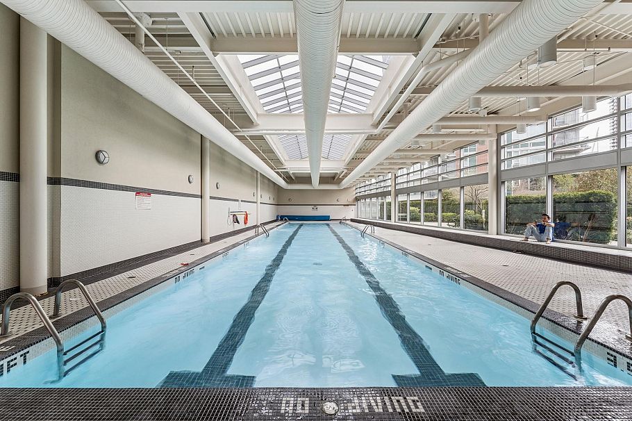 612 618 Abbott Street Vancouver, BC - 28
