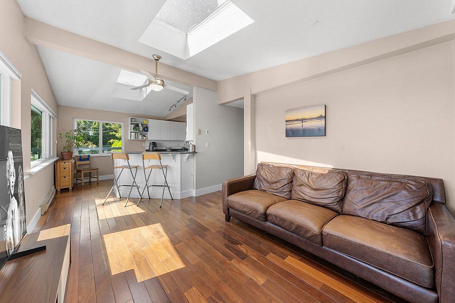 3920 Delbrook Avenue North Vancouver, BC - 10
