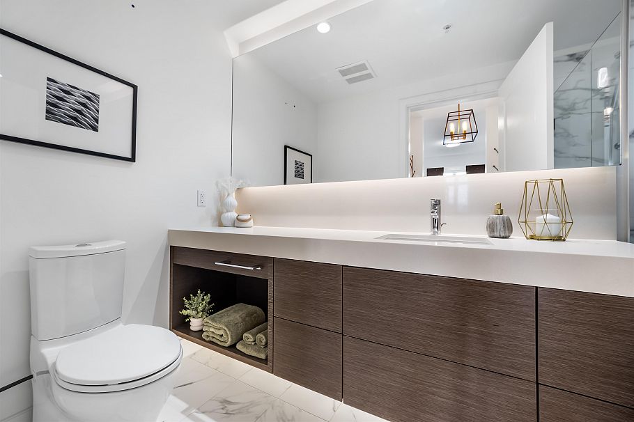 305 168 E 35th Avenue Vancouver, BC - 23