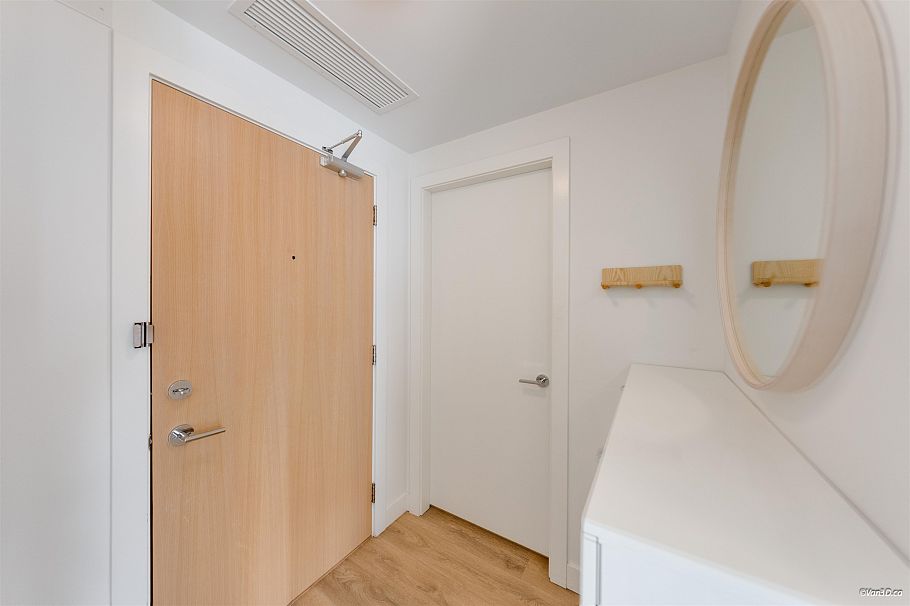 615 3557 Sawmill Crescent Vancouver, BC - 25