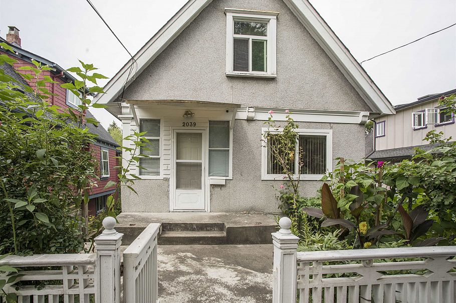 2039 Turner Street Vancouver, BC - 2