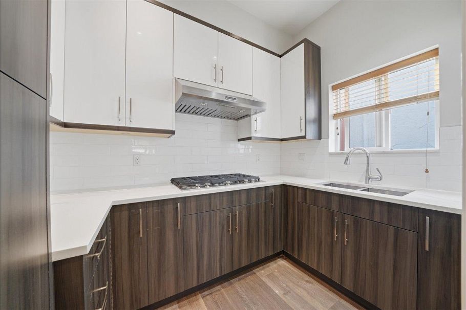 3123 E 7th Avenue Vancouver, BC - 15