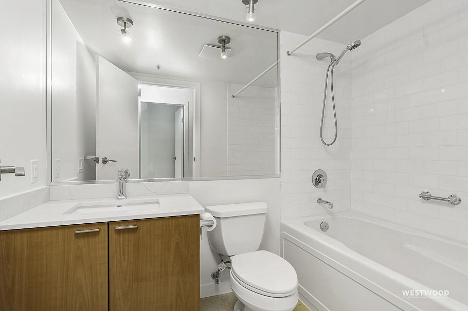 2606 1200 W Georgia Street Vancouver, BC - 18