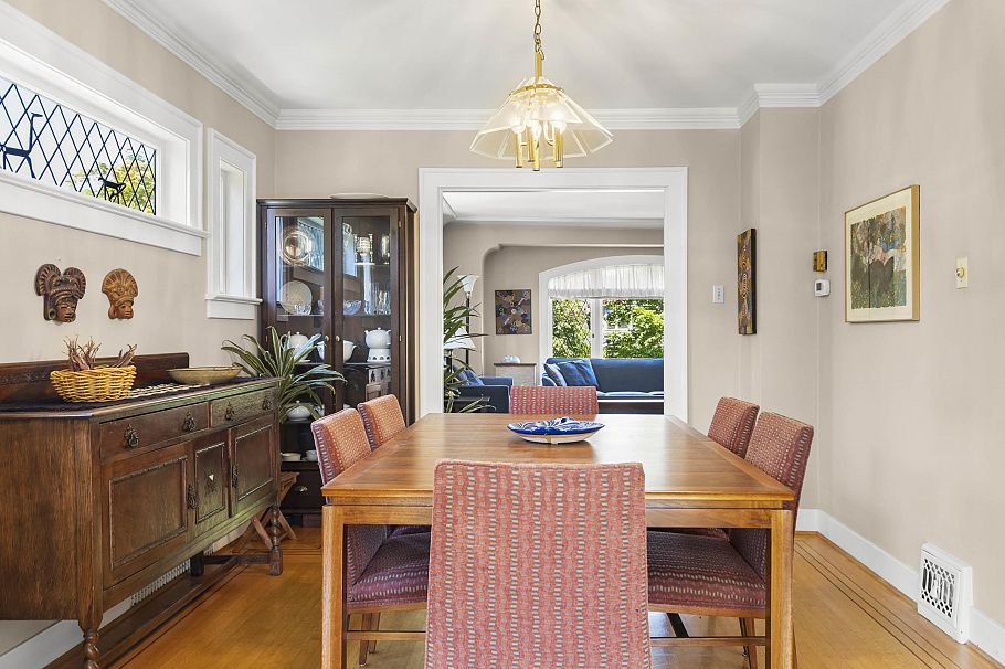 4234 W 9th Avenue Vancouver, BC - 8
