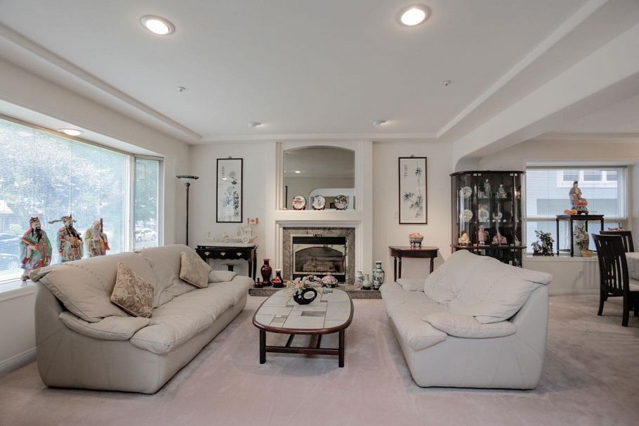 6333 Butler Street Vancouver, BC - 6