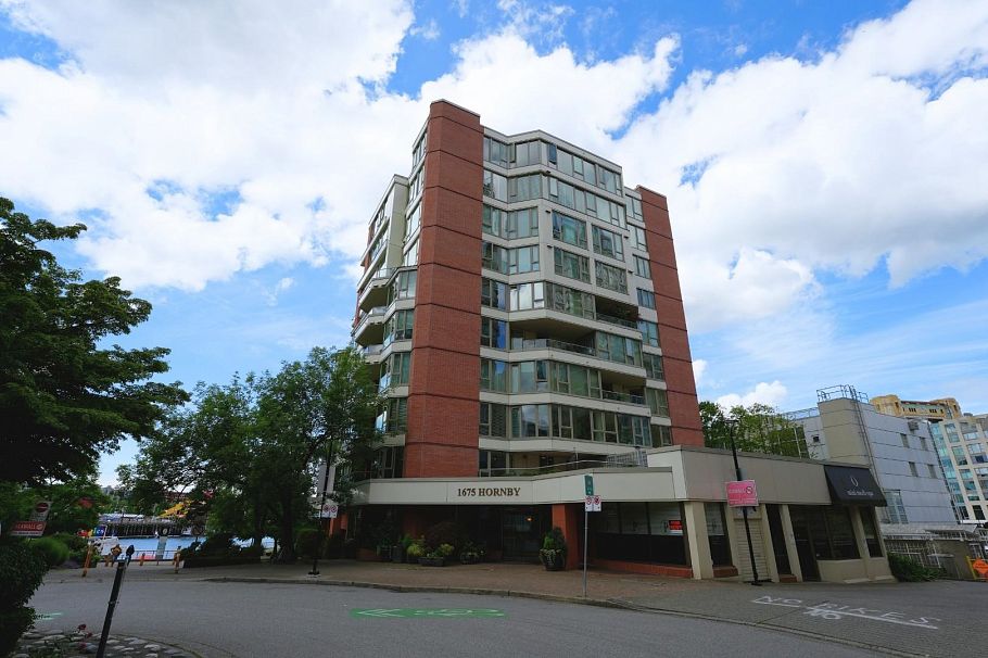 203 1675 Hornby Street Vancouver, BC - 33