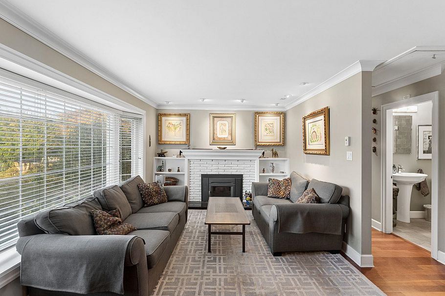 1283 Pinewood Crescent North Vancouver, BC - 8