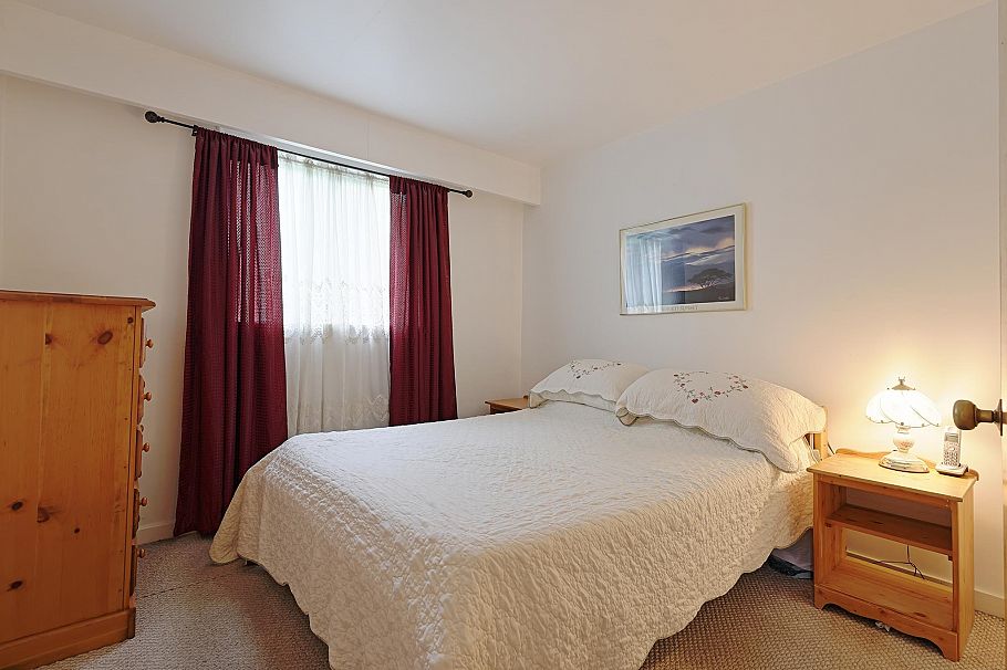 2546 Eton Street Vancouver, BC - 12