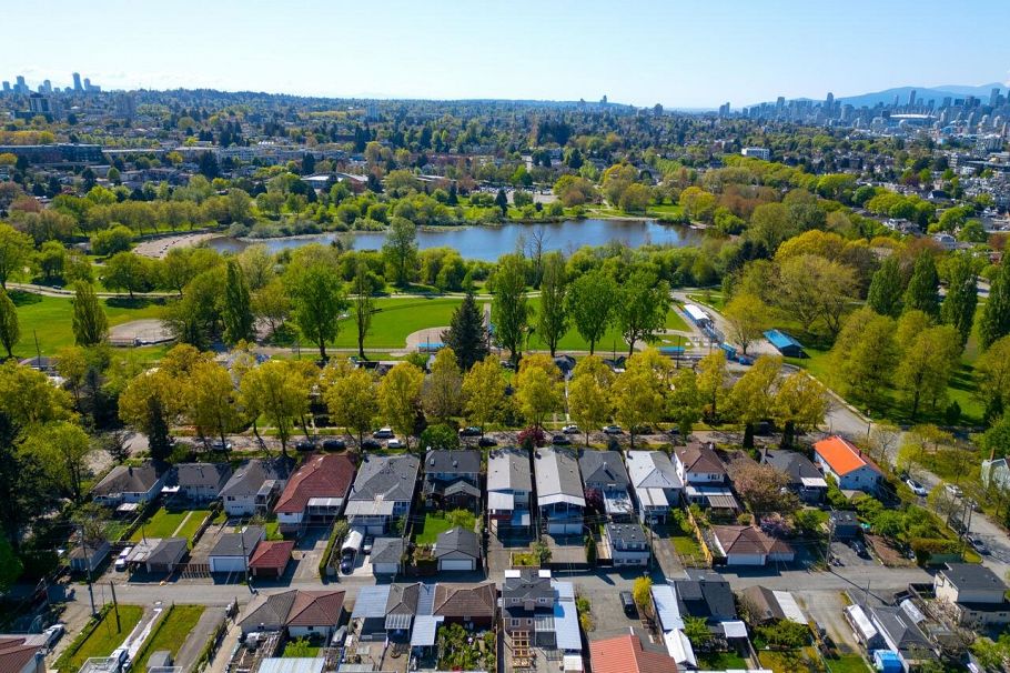 3178 Garden Drive Vancouver, BC - 3