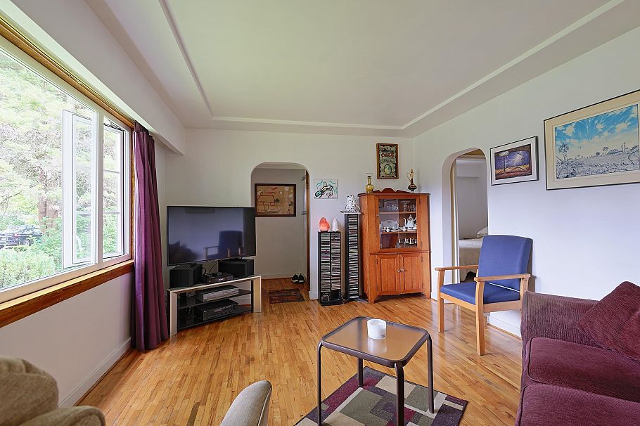 2546 Eton Street Vancouver, BC - 4