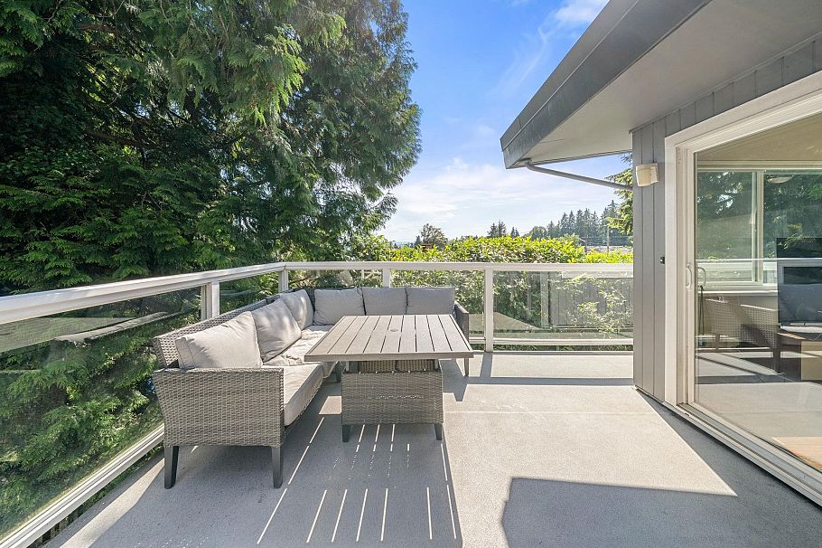 3920 Delbrook Avenue North Vancouver, BC - 27
