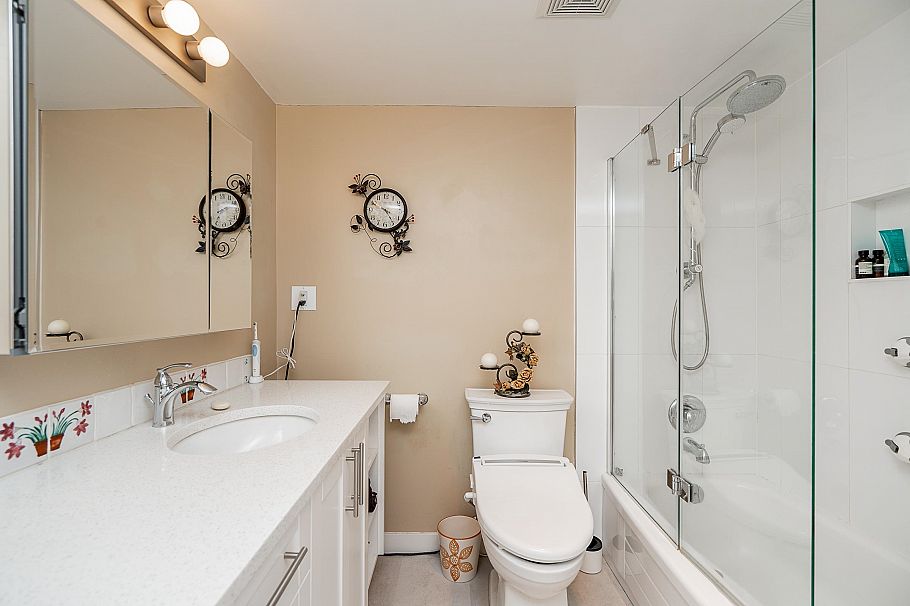 310 1355 Harwood Street Vancouver, BC - 15