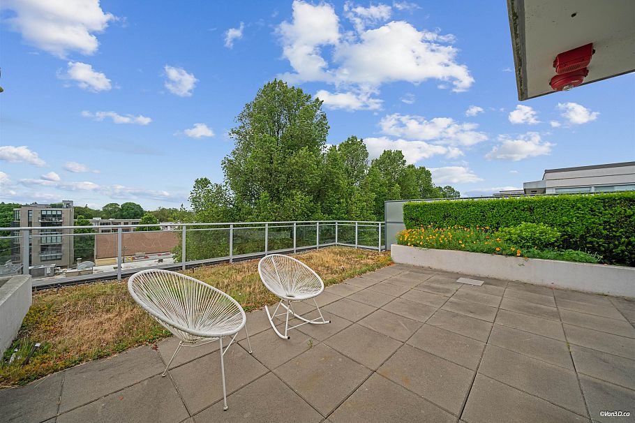 704 2565 Maple Street Vancouver, BC - 34