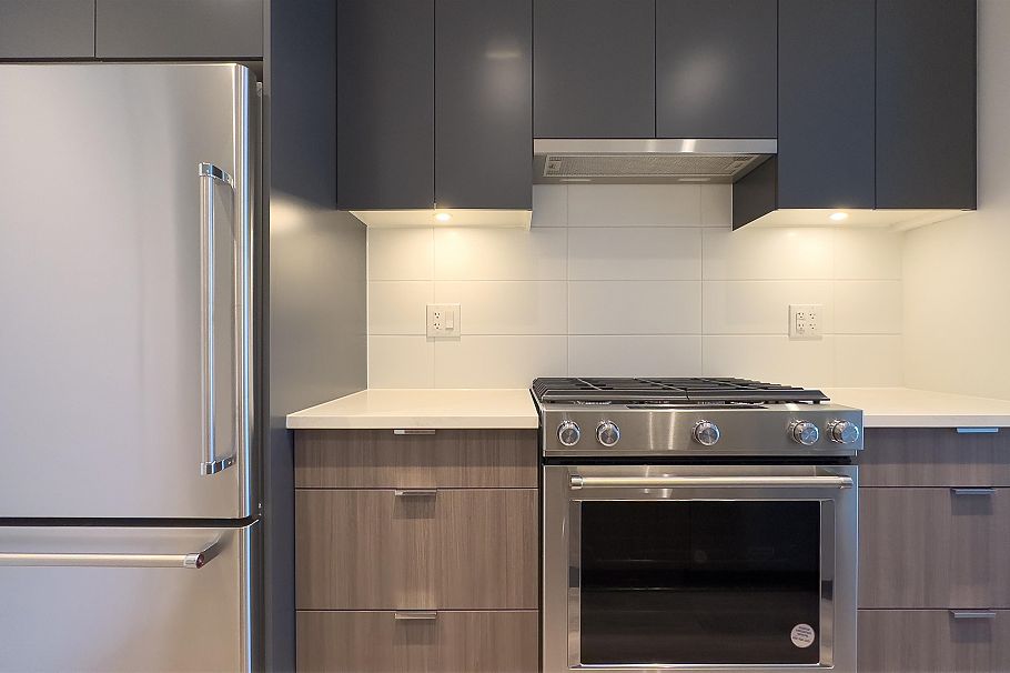 1406 3430 E Kent Avenue South Vancouver, BC - 11
