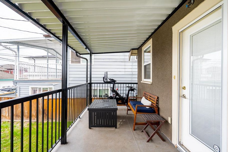 1617 E 36th Avenue Vancouver, BC - 28
