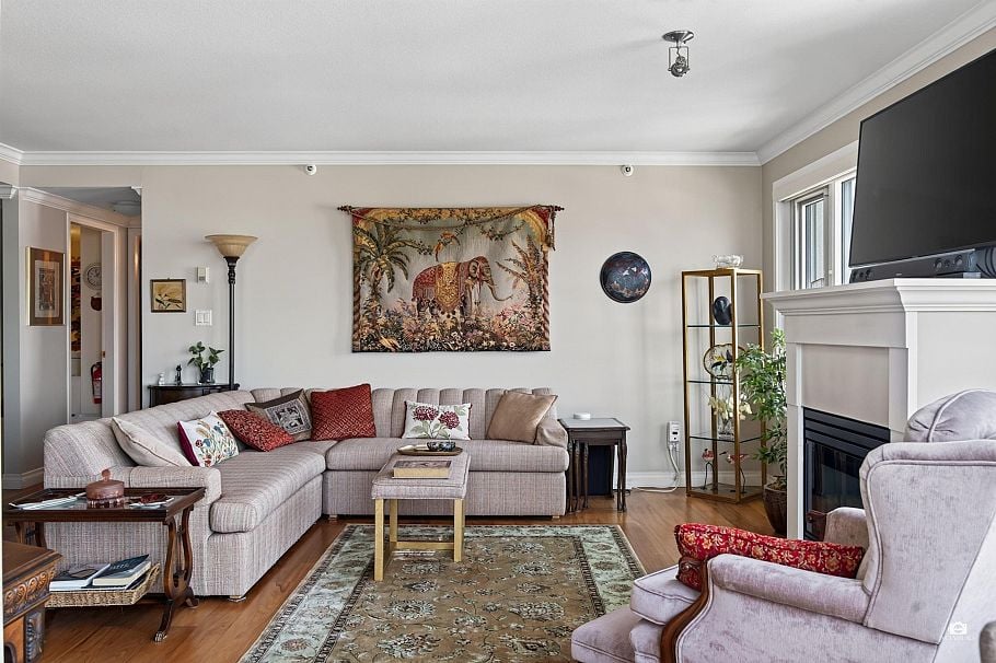 PH2A 2988 W Alder St Vancouver, BC - 5